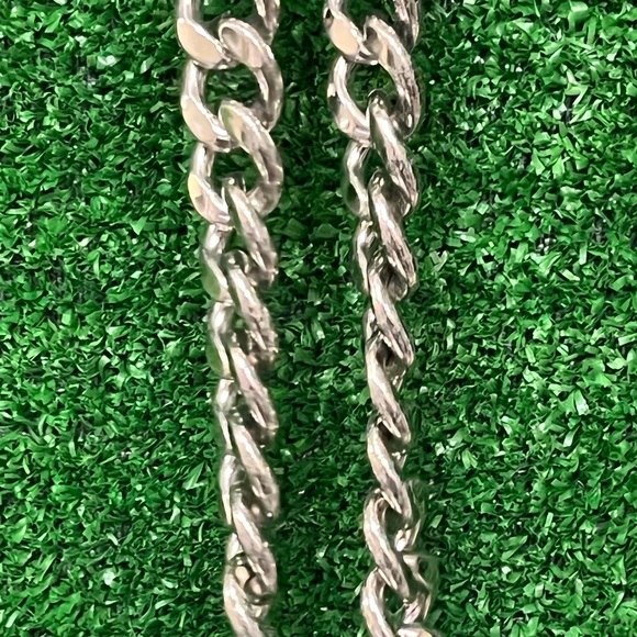 Henri Bendel silver removable chain purse strap - Picture 2 of 5